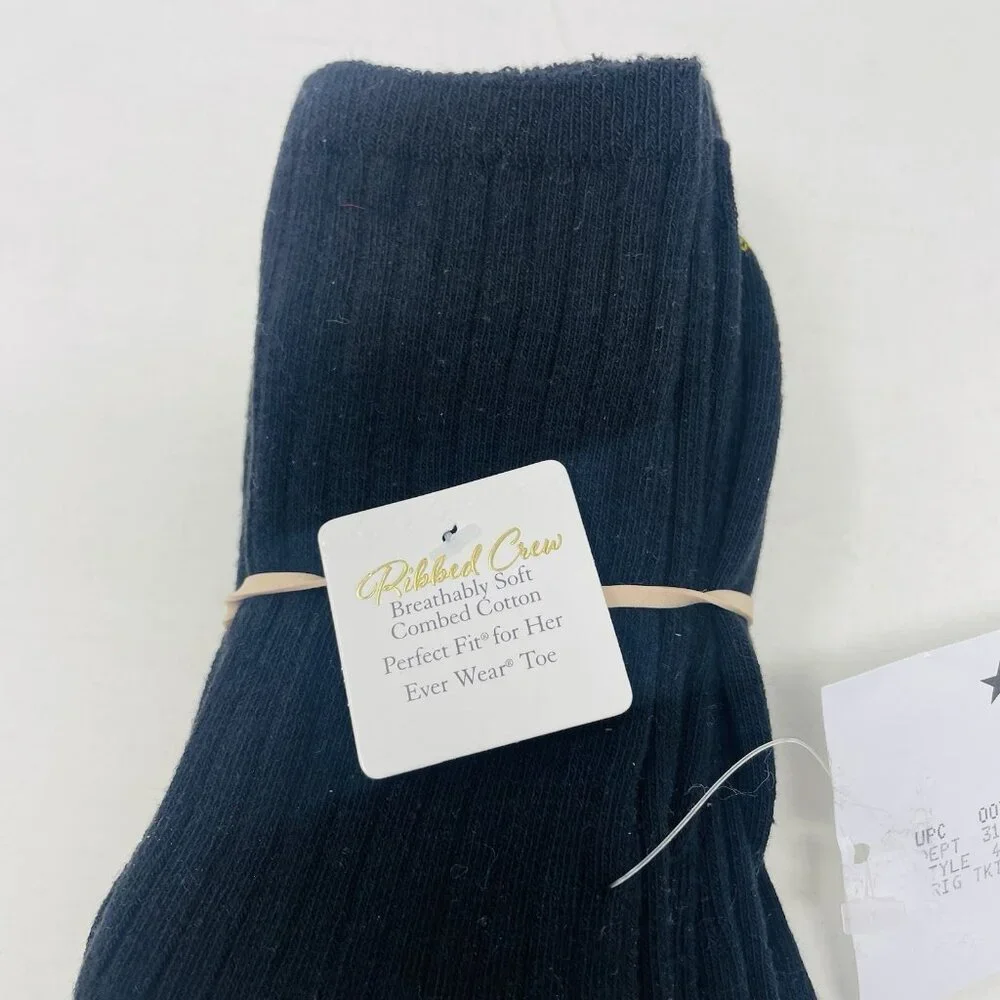 Gold Toe Womens One Size Fits Most 3-Pack Casual Ribbed Crew Socks in Black 2526